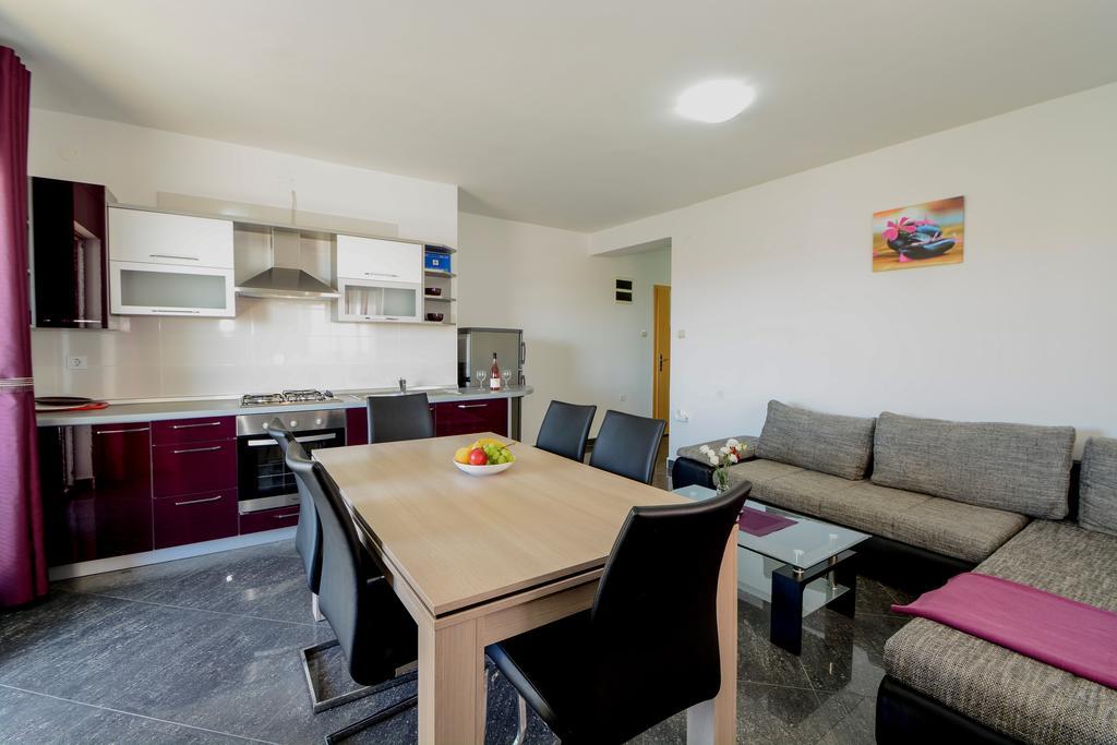 Apartments Resman Vodice Exterior photo
